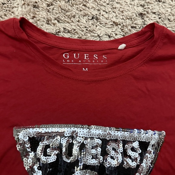 Guess Sequin Logo Triangle Red Baby Tee Women’s Size Medium T-Shirt Y2K - Picture 4 of 14
